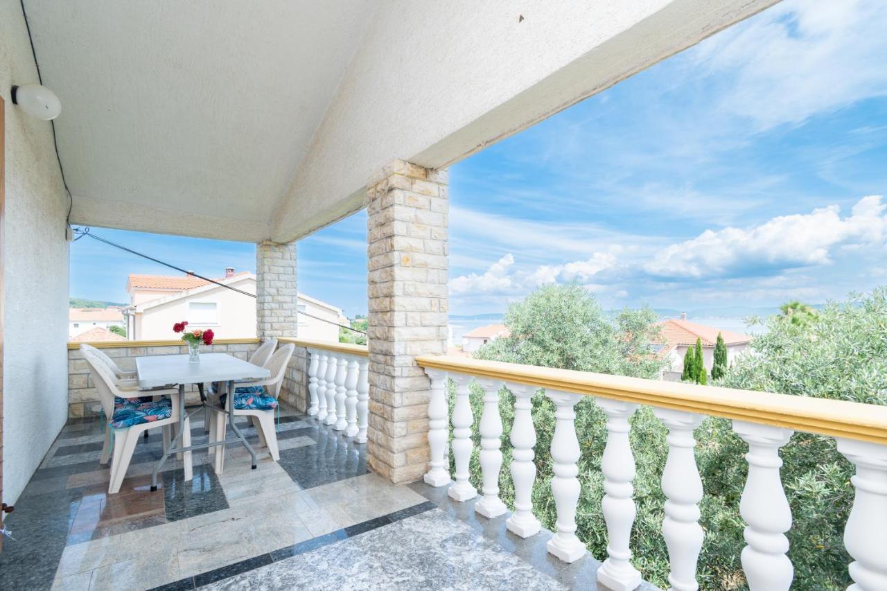 Apartments And Rooms By The Sea Mrljane, Pasman - 327 Nevidane Bagian luar foto