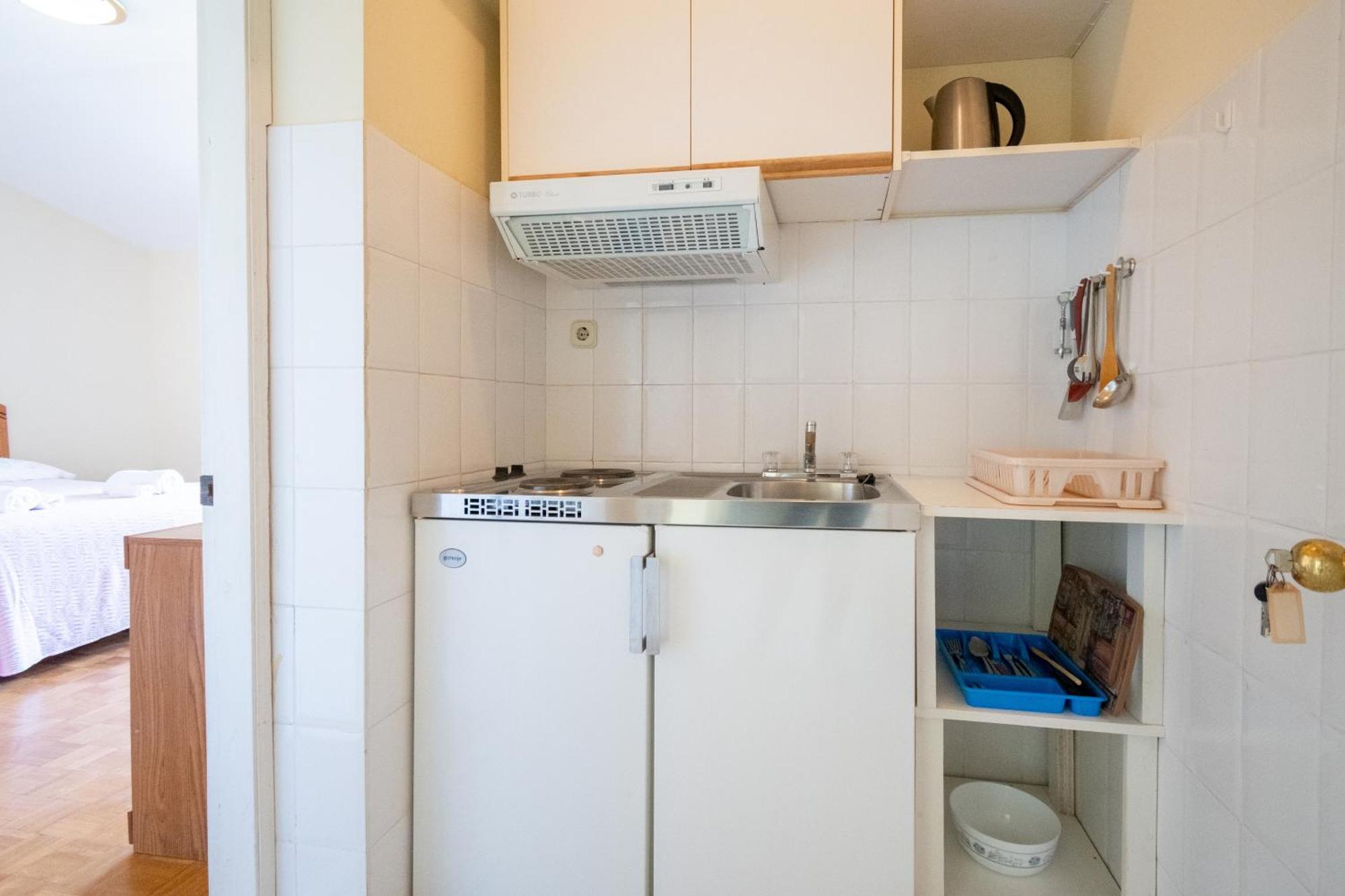 Apartments And Rooms By The Sea Mrljane, Pasman - 327 Nevidane Ruang foto
